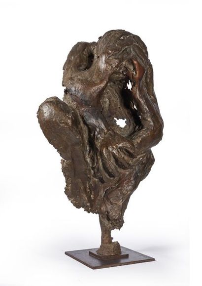null Eugène DODEIGNE (1923-2015)

Figure assise

Sculpture en bronze.

Haut. 96 -...