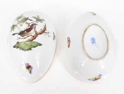 null Œuf - Porcelaine Herend

En porcelaine à décor d'oiseaux et de papillons, ouvrant...