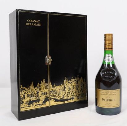 null Delamain " Very old Cognac de Grande Champagne " (x1)

N°13244

Original bo...