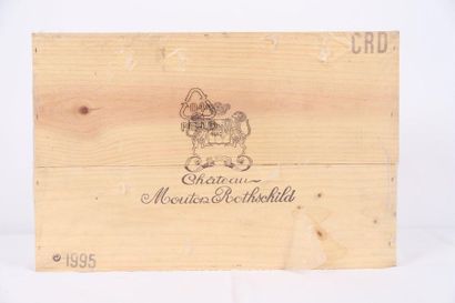 null Château Mouton Rothschild (x6)

Pauillac 

1995

Original wood case, closed

0...