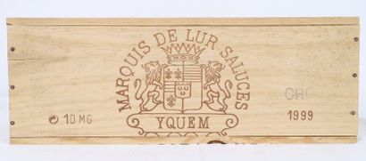 null Château Yquem (x1)

Marquis de Lur Saluces

Sauternes 

1999

Caisse bois d'origine,...