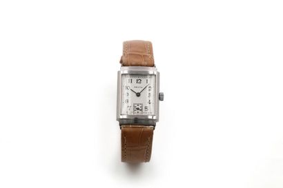 null Zenith, circa 1950

Elegant and rare ladies' watch, rectangular shape in steel,...