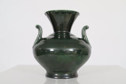 null Ludwig Scherer vase for V&B

Baluster vase with dark green handles numbered...