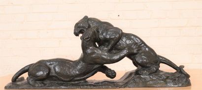 null Henri Robert Husset (1907-?)

Sculpteur animalier français

Rare bronze à patine...