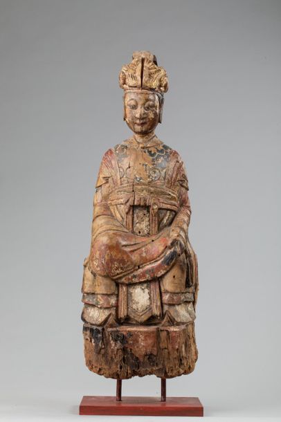 null Dignitaire - Chine Dynastie Ming

En bois polychrome, dignitaire assis vêtu...