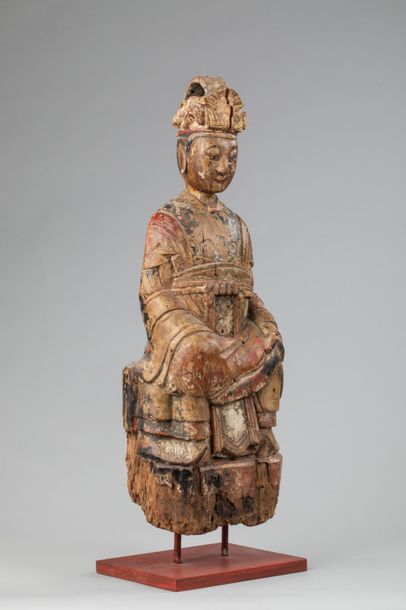 null Dignitaire - Chine Dynastie Ming

En bois polychrome, dignitaire assis vêtu...