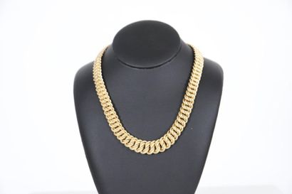 null Gold Necklace

Falling 14k gold American mesh. 18K Gold Clasp.

Total weight:...