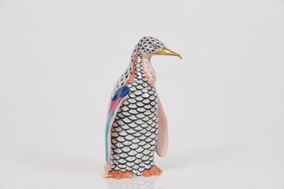 null Herend

En porcelaine peinte, sujet au pingouin.

Epoque XXème siècle 

Dimensions:...