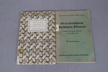 null LOT de 2 ouvrages en langue allemande brochés.