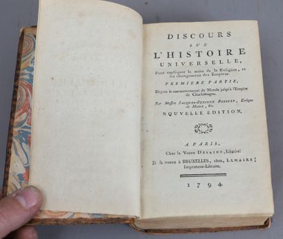 null BOSSUET – DISCOURS sur l’HISTOIRE UNIVERSELLE.

Edition de 1794, 

Reliée é...