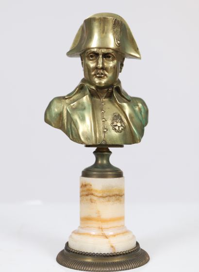 null Napoléon Bonaparte (1769 – 1821)

Sculpture en bronze, sur socle en onyx.

Epoque...