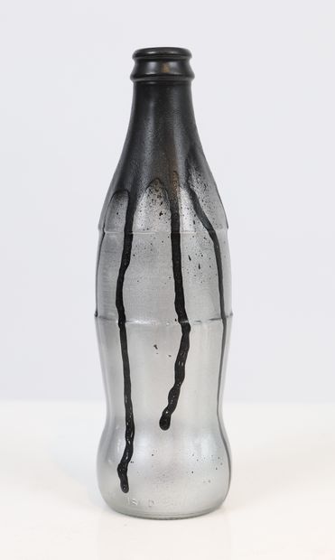 null Banksy (after) "Banksy Warhol Coke" 2020

Coca Cola bottle painted with an aerosol...