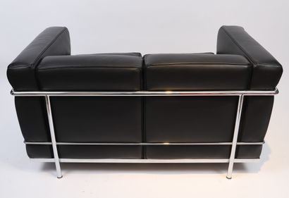 null LC2 Sofa by Le Corbusier by CASSINA 

Sofa model LC2 Villa Church with chromed...