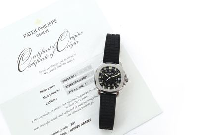  PATEK PHILIPPE AQUANAUT 
Ref 5065A-001 
Vers 2004 
N° 4139061 
Montre bracelet pour...