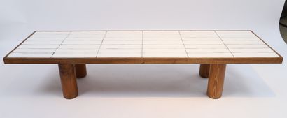 Table basse faience attr. Rogers Capron (1922-2006)...