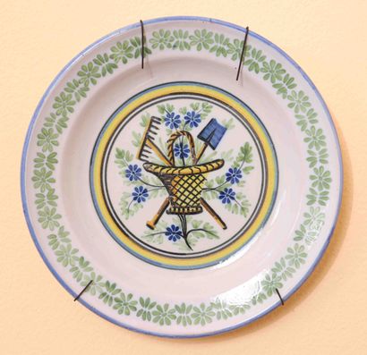 null Soup plate Boch Luxembourg
In common earthenware with polychrome decoration...