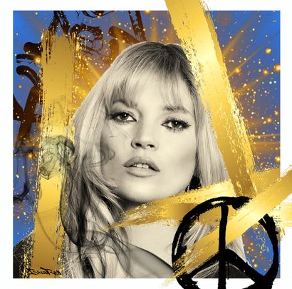 null Kate Moss Or, BrainRoy, Finition verre acrylique print, encadré en caisse Américaine,...