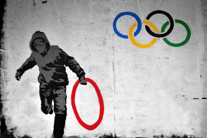 Olympic rings, Print d'après Banksy (after),...