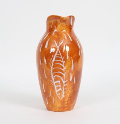 null Jean Lurçat (1892-1966) - Sant Vicens 
Glazed ceramic jug with fish decoration...