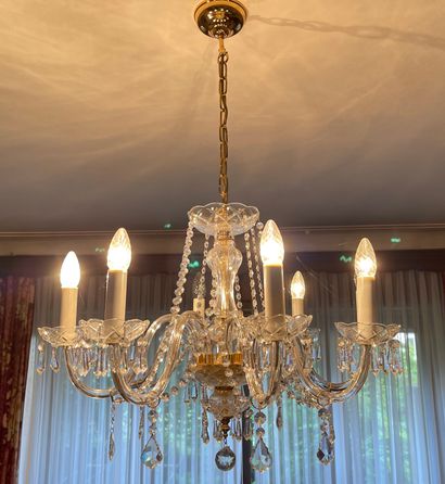 null Chandelier
In glass with 8 arms of light
20th century
Dimensions: H: 48; D:...