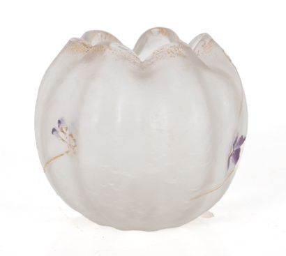 null MONTJOYE - LEGRAS Théodore (1839/1916) France 
Small chubby vase with re-entrant...