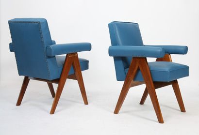 null Pierre JEANNERET (1896-1967)

Ensemble de deux "senate-committee Chairs" en...