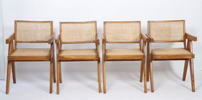 null Pierre JEANNERET (1896-1967)

Ensemble de quatre "office cane chairs".

En teck,...