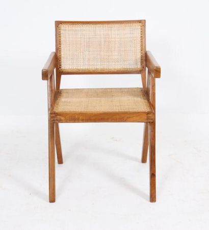 null Pierre JEANNERET (1896-1967)

Fauteuil dit :"office cane chairs".

En teck,...