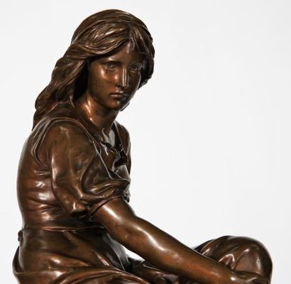 null MIGNON DE EUGENE AIZELIN (1821-1902) Statue en bronze, représentant une femme...