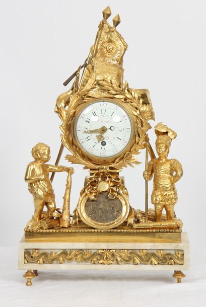 null Pendule Louis XVI "aux enfants guerriers"

En bronze doré et marbre blanc présentant...