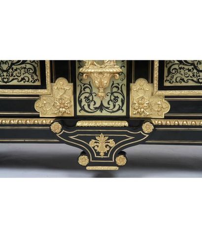 null Exceptionnel meuble d'appui Louis XIV Attribué à BEFORT JEUNE XIXè
D'après le...