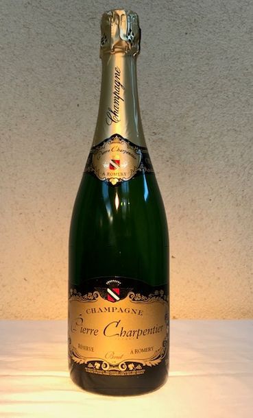 null Champagne Brut Pierre Charpentier "Reserve"
Région : Romery
Enchere à la bouteille.
10...