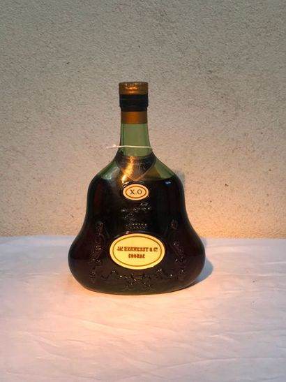 null Hennessy

XO (années 60)

Charente - Cognac