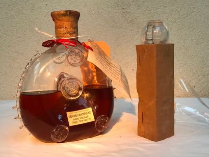 null Rémy Martin

Louis XXIII – années 40 / (mi-bouteille) bouteille très très rare...