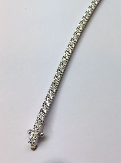 null Bracelet tennis 

Etoile Or blanc 18k, diamants 0.29 cts.
