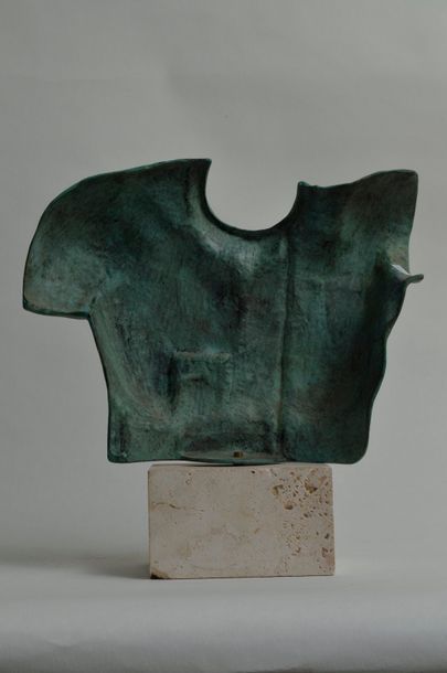 null Igor MITORAJ (1944-2014), Torse, bronze patiné vert-de-gris, édition Artcurial...