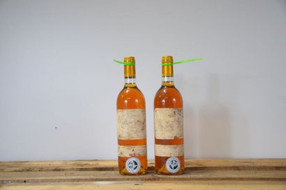 null 2 bouteilles Château YQUEM, 1° cru Supérieur Sauternes 1990 (ets, ela) 