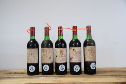 null 5 bouteilles Château LATOUR, 1° cru Pauillac 1975 (es, ea, 3 TLB, 1 LB) 