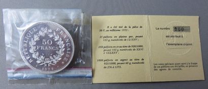 null Monnaie de Paris - Piéfort 1975 

Pièce Piéfort en argent à 925°/00 de 50 Francs...