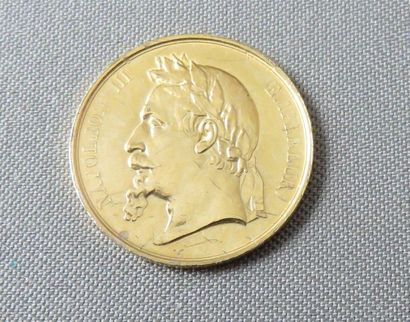 null Jeton Napoléon III Empereur en or à 920°/00

 Poids: 1,3 g. T.B.E.