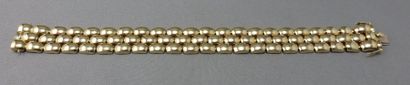 null Chaumet - Paris

 Bracelet "Khesis"

 en or à 750°/00, ruban articulé, maille...