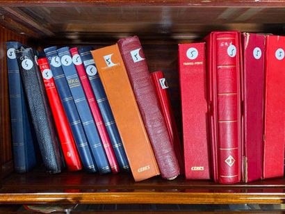 null **/*/O. 14 volumes. Collection Europe and Eastern Europe Gde Bretagne + Anciennes...
