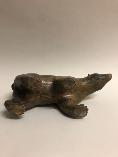 null Pierre CHENET (20th century). Polar bear. Bronze with ochre patina, stamp of...