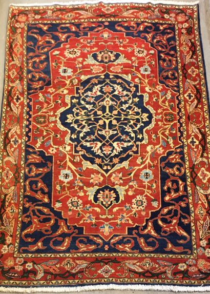 null Large Azari carpet (Turkey) weft and warp in cotton, wool velvet, decorated...