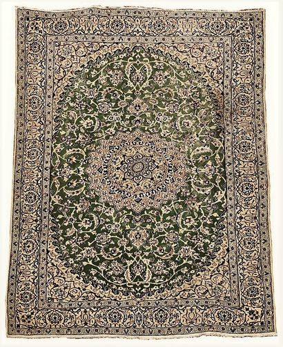 null Dwarf carpet (Persia) center Iran, weft and warp in cotton, wool velvet, starry...