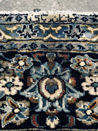 null Tapis typique Kachan signé (Perse) centre Iran, trame et chaine en coton, velours...