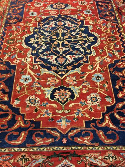 null Large Azari carpet (Turkey) weft and warp in cotton, wool velvet, decorated...