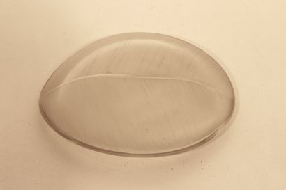 null Tapio WIRKKALA (1915-1985), Coupe vide-poche "Leaf" en cristal taillé formant...