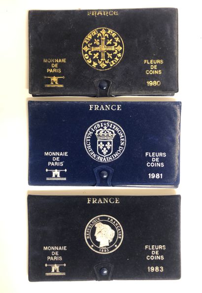 null Lot of French coins, Monnaie de Paris " Fleurs de coins " in their case, dated...