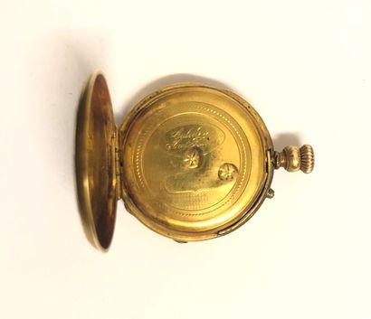 null Pocket watch in yellow gold 18K (750 thousandths). Missing glass and ring. Indentations....